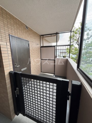 23/30 バルコニー