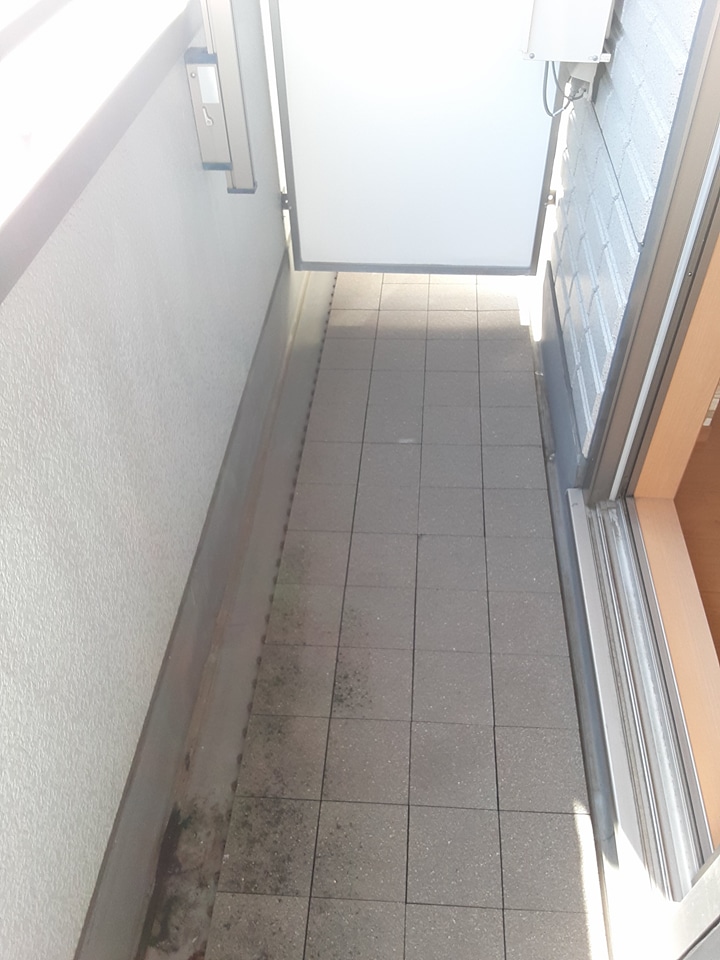 17/25 バルコニー