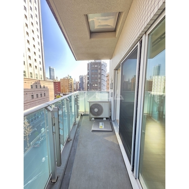 14/28 バルコニー