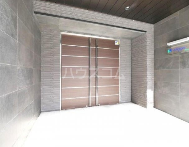 15/24 エントランス