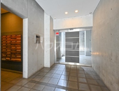 17/22 エントランス