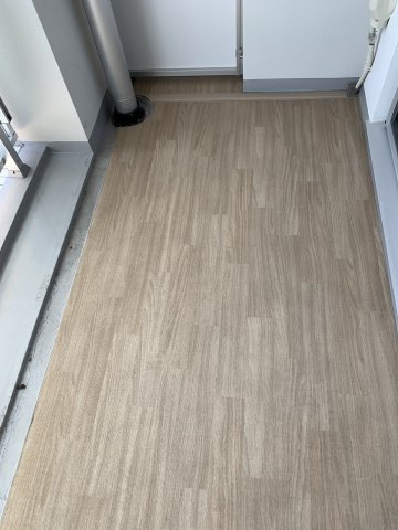 19/30 バルコニー