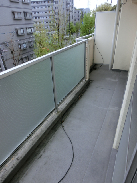 15/26 バルコニー