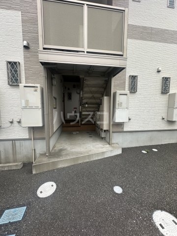 29/30 エントランス