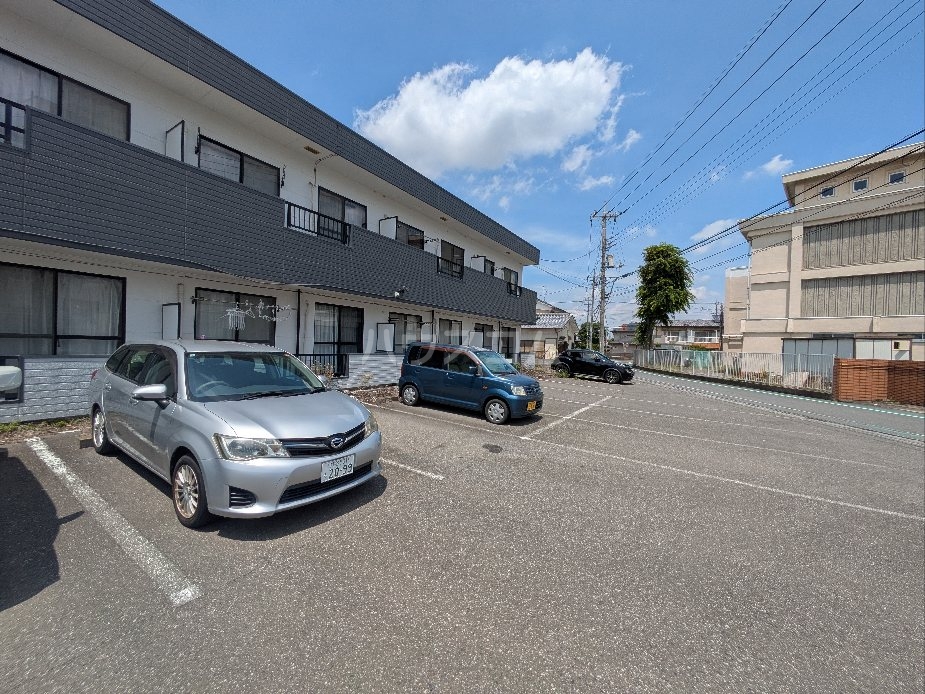 2/10 駐車場