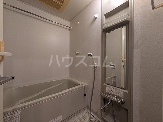 14/30 浴室