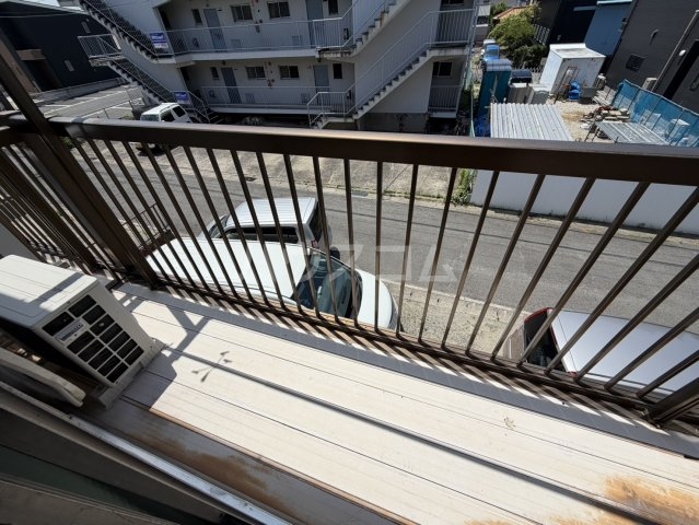 19/30 バルコニー