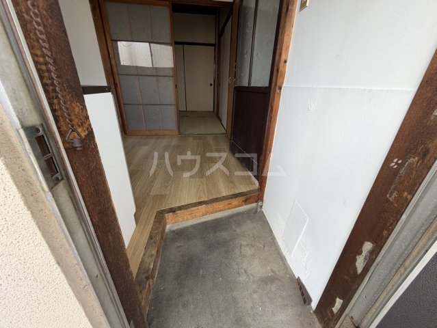 玄関