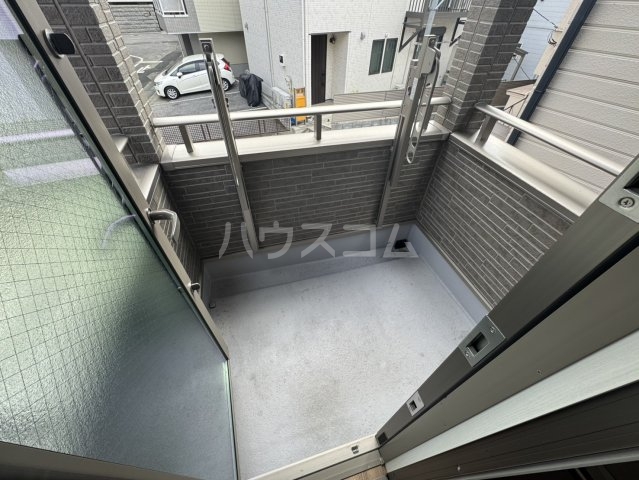 17/30 バルコニー