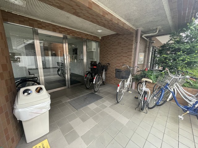 3/10 エントランス