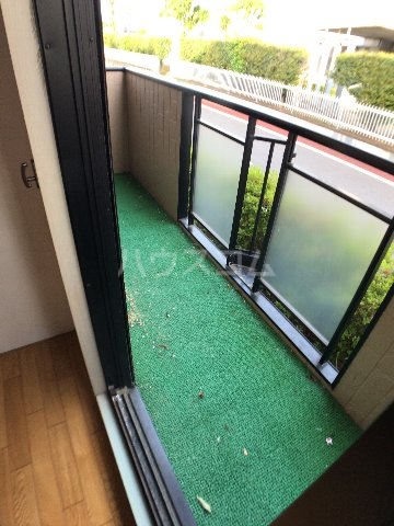 21/27 バルコニー