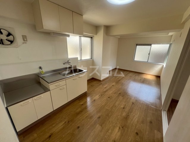 2/30 リビング/ダイニング