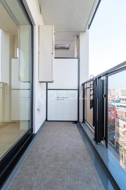 13/23 バルコニー