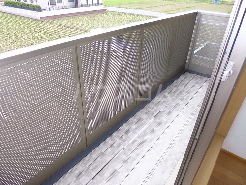 17/23 バルコニー