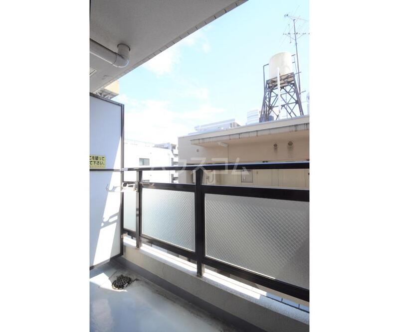 18/21 バルコニー