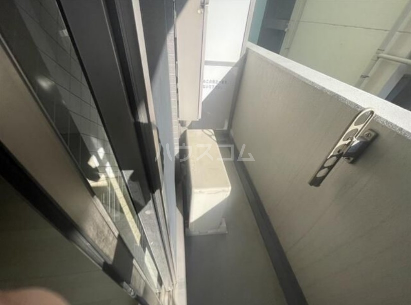 16/17 バルコニー