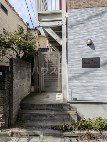 20/22 エントランス