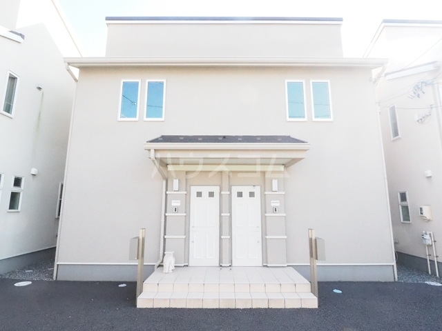 14/19 エントランス