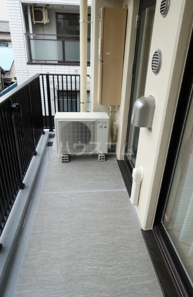 13/26 バルコニー