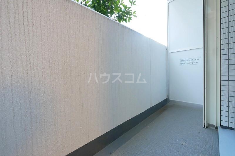 13/21 バルコニー