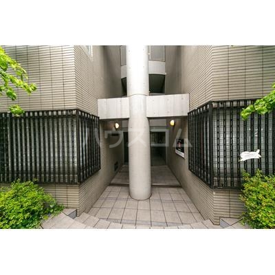 22/30 エントランス