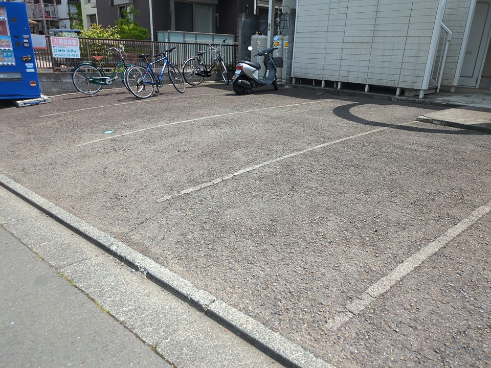 2/12 駐車場