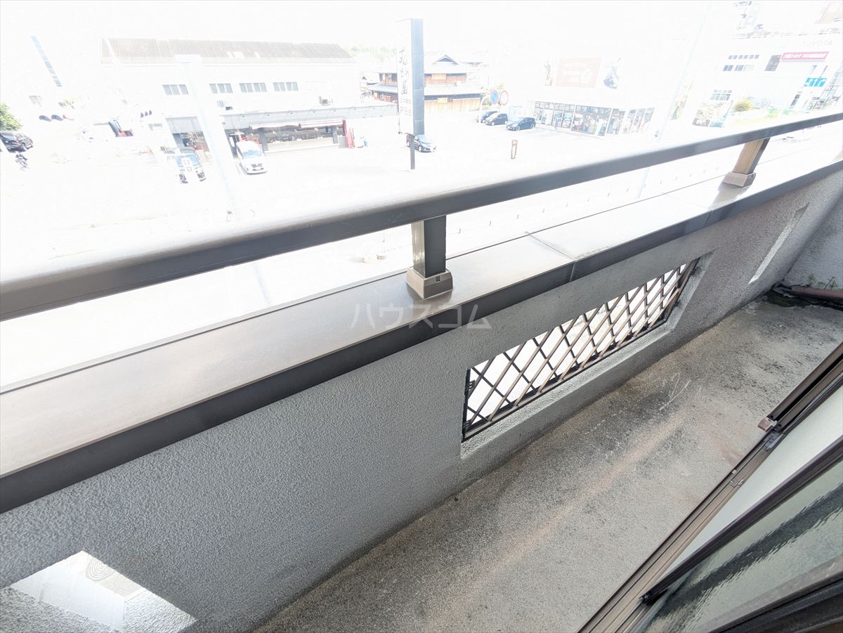 25/30 バルコニー