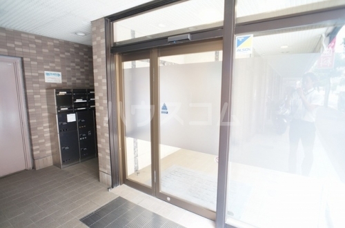 2/11 エントランス