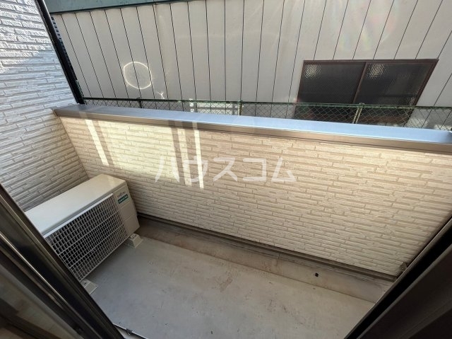 13/23 バルコニー