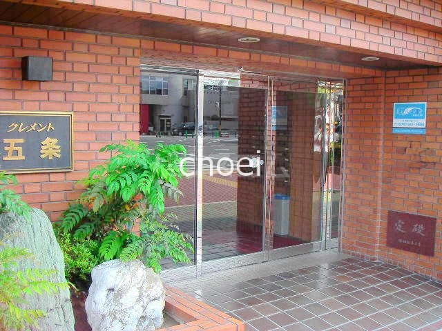 17/24 エントランス