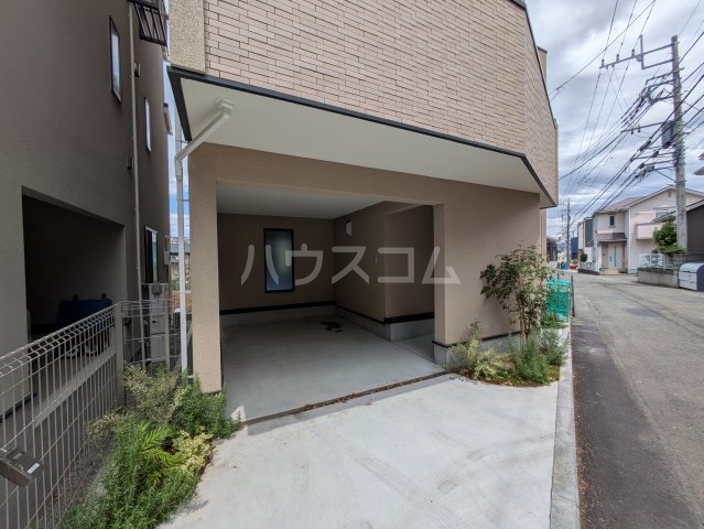 28/30 駐車場