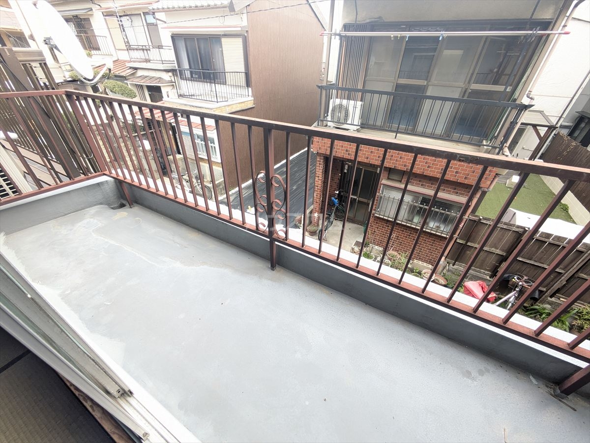 25/30 バルコニー