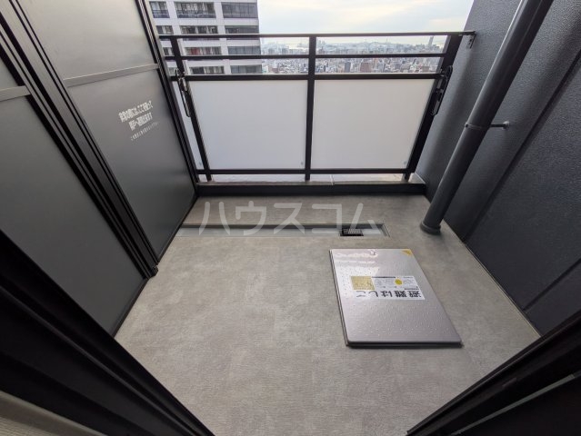 27/30 バルコニー