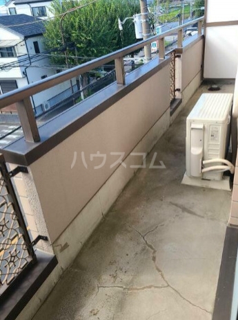 20/30 バルコニー