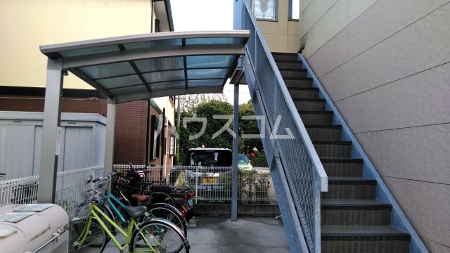 19/24 エントランス