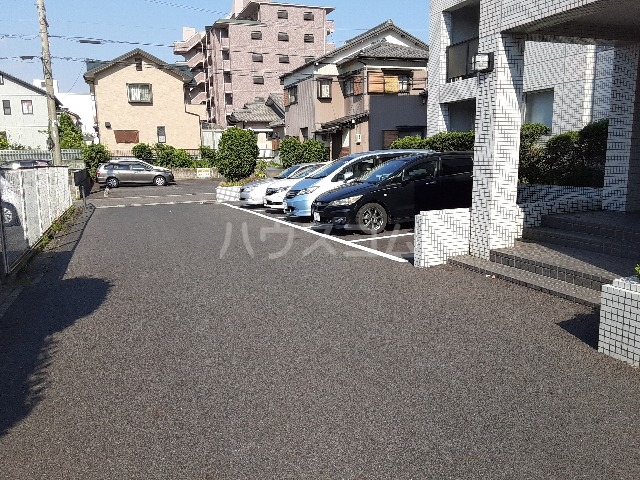 29/30 駐車場