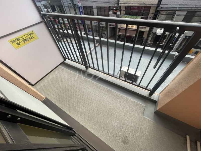 13/27 バルコニー