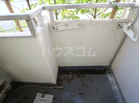 19/25 バルコニー