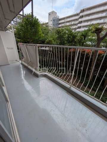 19/30 バルコニー