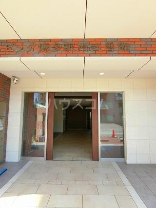 14/19 エントランス