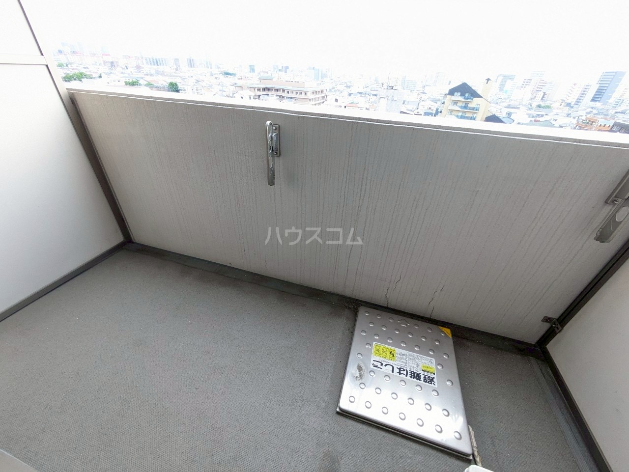 22/30 バルコニー