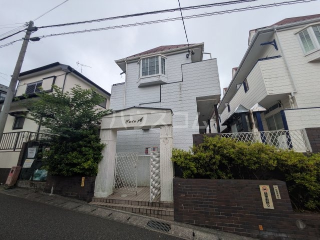 2/30 外観