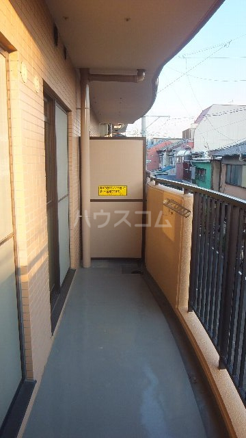 13/21 バルコニー