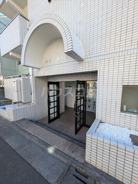 2/6 エントランス