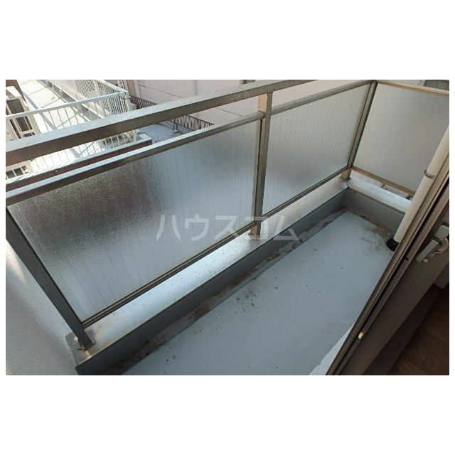 13/25 バルコニー