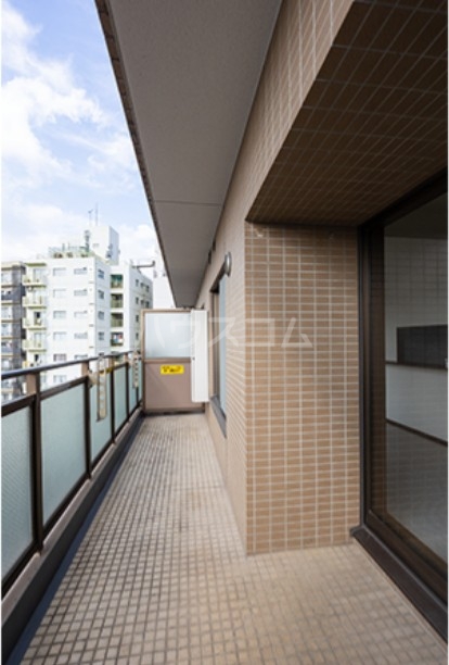 16/30 バルコニー