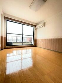 13/26 バルコニー