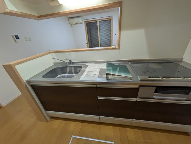 13/28 キッチン