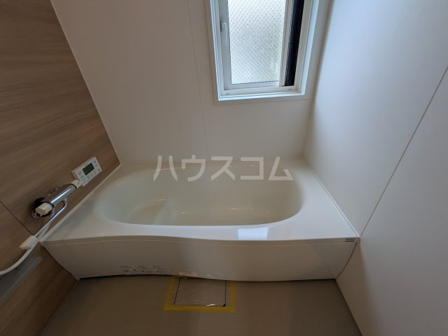 14/28 浴室