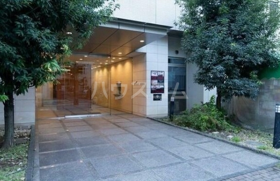 15/20 エントランス